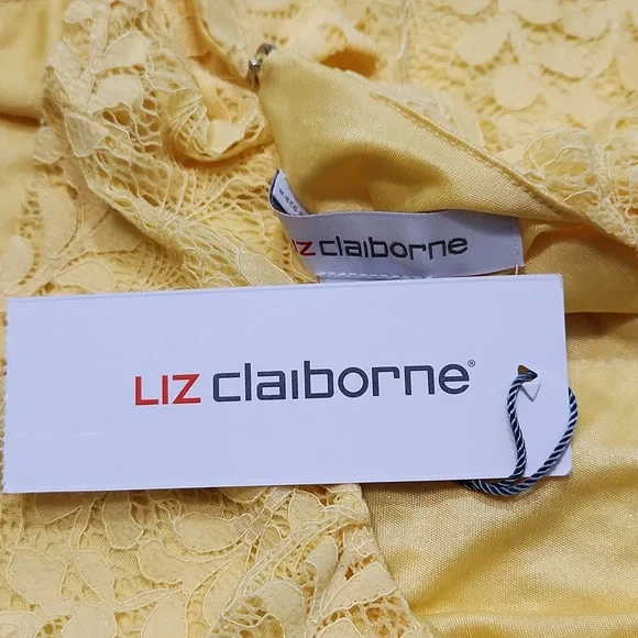 Ann Taylor Sleeveless Butter Yellow Lace Overlay Knit Top Size SM‎ Balloon Hem - Picture 9 of 11